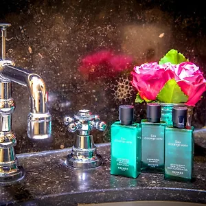 **** Guest house Canalside House - Luxury Belgium